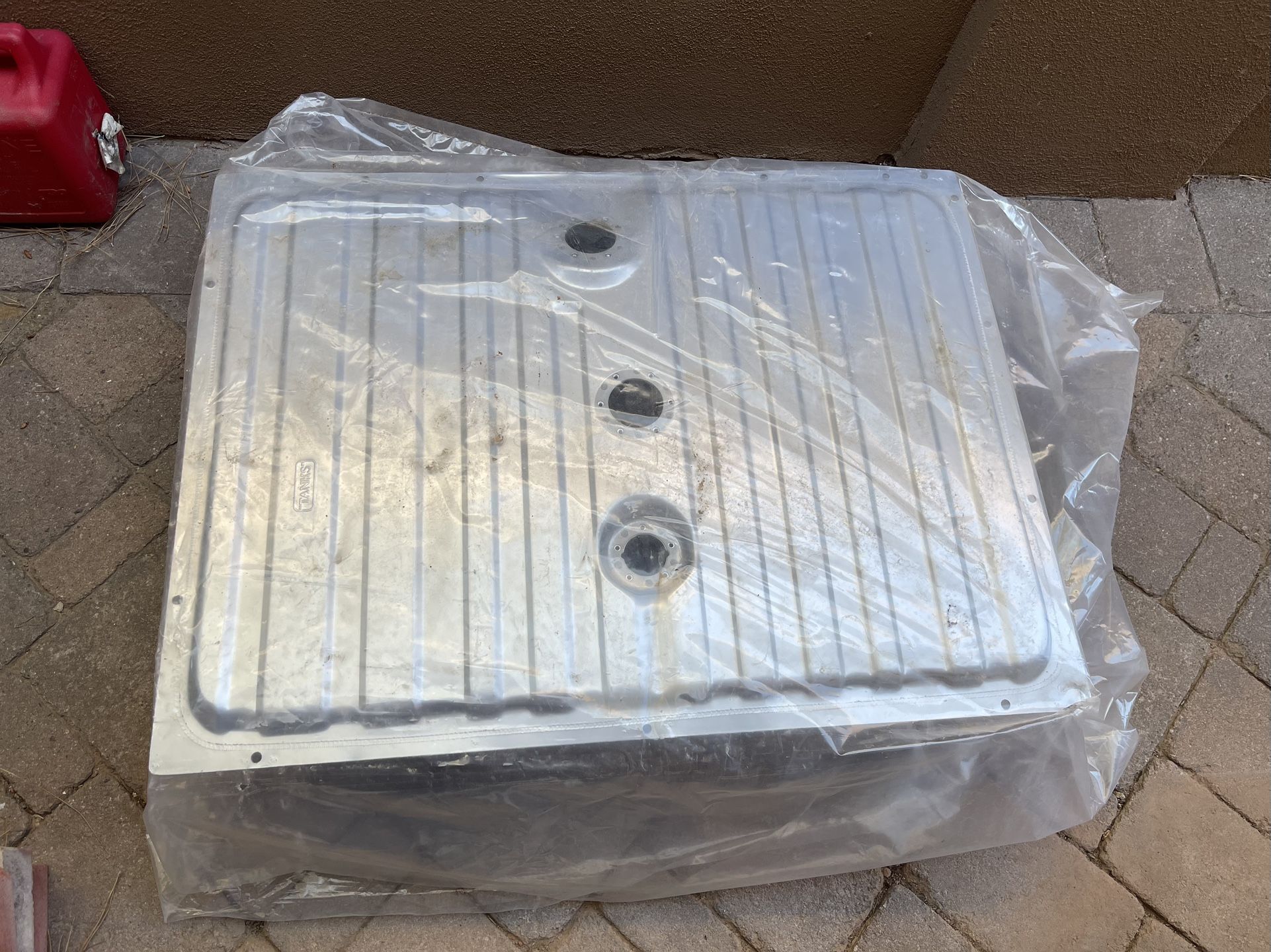 1967-68 Mustang EFI Fuel Tank Fuel Line Regulator