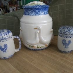 Cookie jar-- salt and pepper shakers