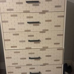 5 drawer dresser chest Living Spaces