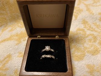 Krikawa Carved Curls Custom Wedding Set, Center stone 1.04 ct, size 5.50.
