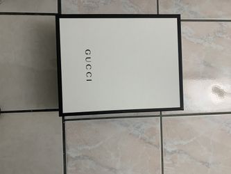 Gucci box