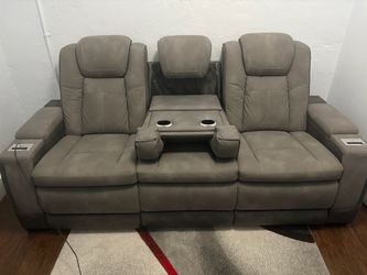 Next gen Duracella power reclining sofa