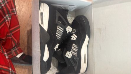 Jordan 4