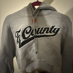 FB COUNTY CROPPED HOODIE