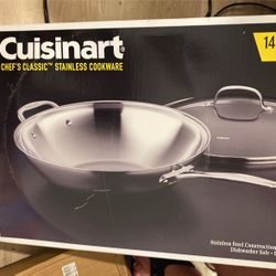 Cuisinart Chef's Classic 14" Stainless Steel Stir Fry Pan with Cover - 726-38H