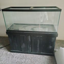 65 Gallon Marineland Aquarium with Black Stand 