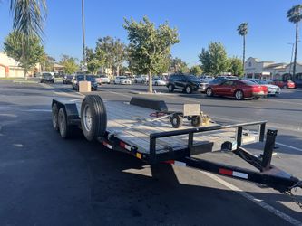 Trailer 22x7