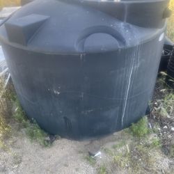 500 Gallon Water Tank
