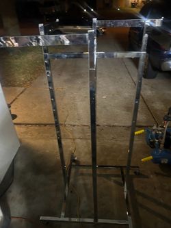 Rolling Clothes rack