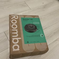Roomba 105 Vac Robot (BRAND NEW IN THE BOX)