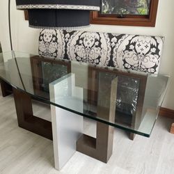 Dining Table For sale