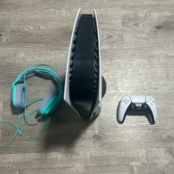 Playstation 5 (with headphones)