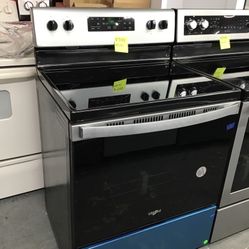 New Scratch And Dent Whirlpool 5 Burner Glass Top Stainless Steel Range. 1 Year Warranty 