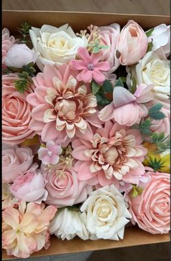 Floral Set - box of pink and ivory/off white Artificial Flowers