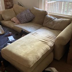 large couch (&pillows) ONLY AVAILABLE FOR PICKUP