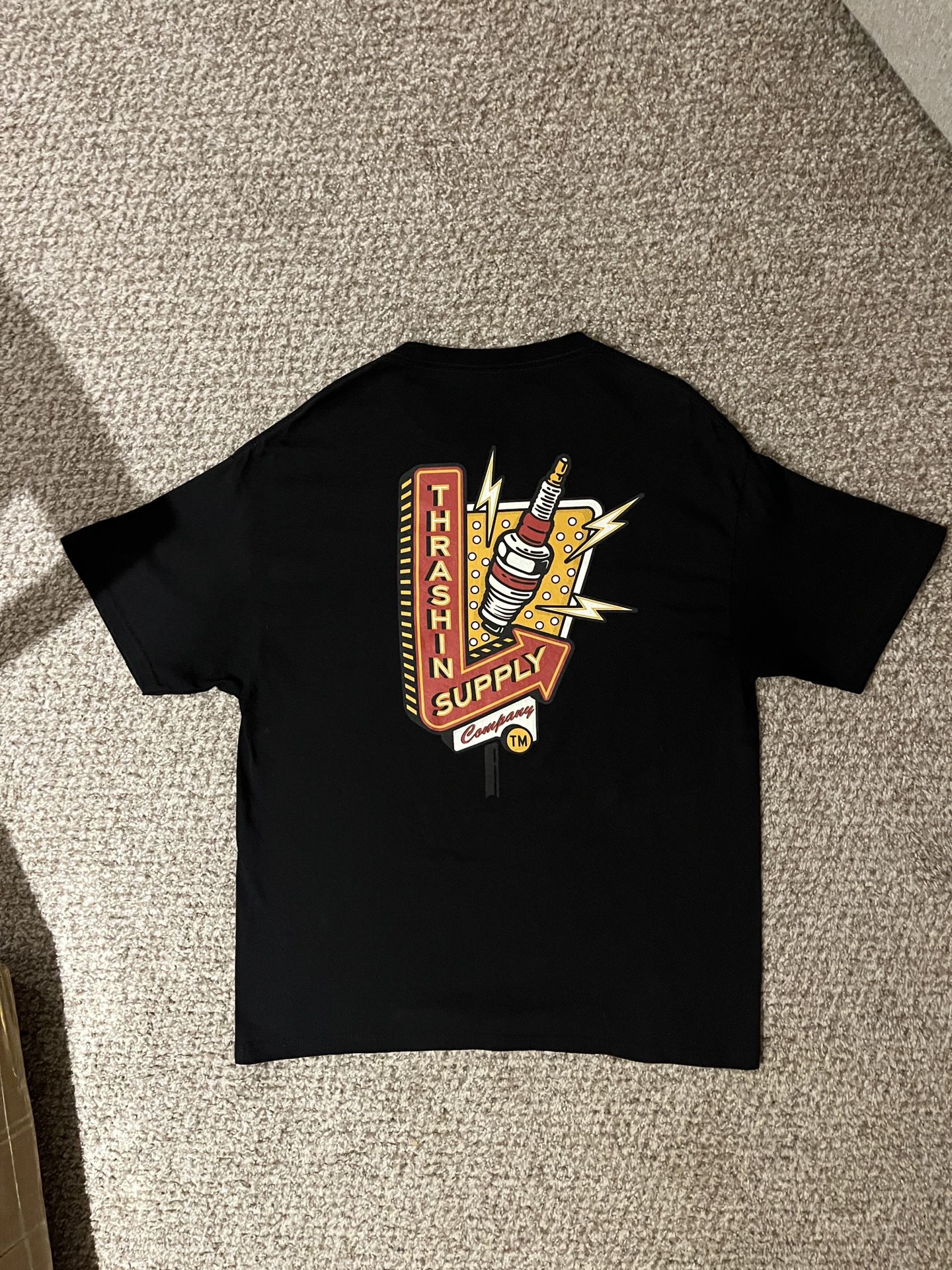 Thrashin Supply “Sign” Harley Davidson Motorcycles Men’s Graphic / Logo T Shirt (Size XL)