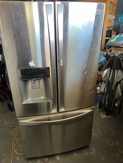 Refrigerator