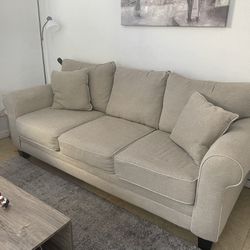Confortable Sofa for Sale 