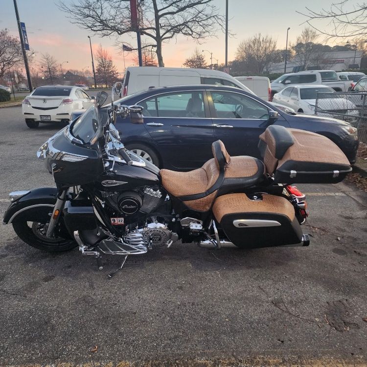 2017 Indian Roadmaster Classic