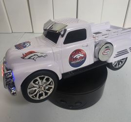 Speaker Bluetooth Radio And USB And Audio Recargables
