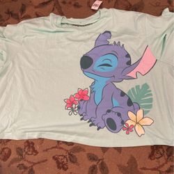 Disney Stitch Women’s Size 2X Cropped Shirt