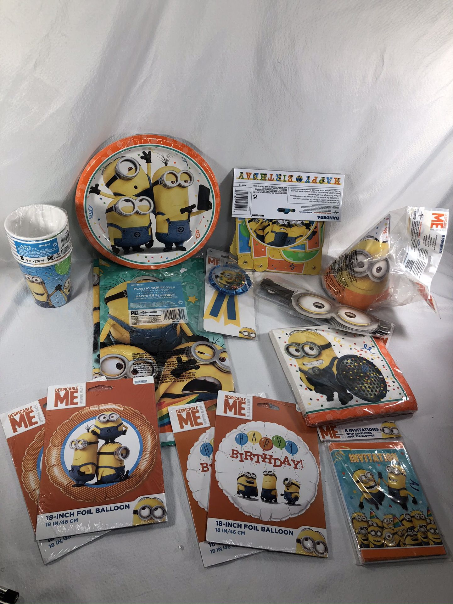 Minions Despicable Me Birthday Party Decor - Plates, Cups, TableCover, Hats, Balloons, Favors
