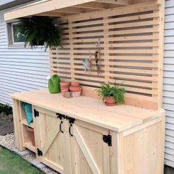 Beautiful privacy wall Frame Planter Box Garden Bed Outdoor Design cedar redwood AC pool equipment cover