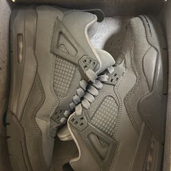 Jordan 4
