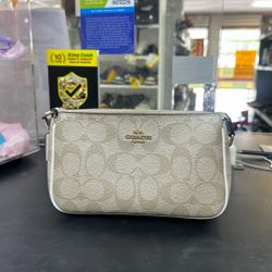 COACH HANDBAG  VARIETY 