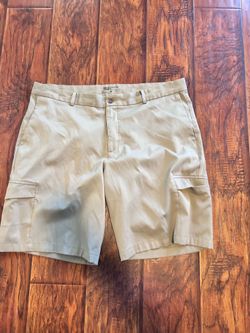 Nike golf shorts 38
