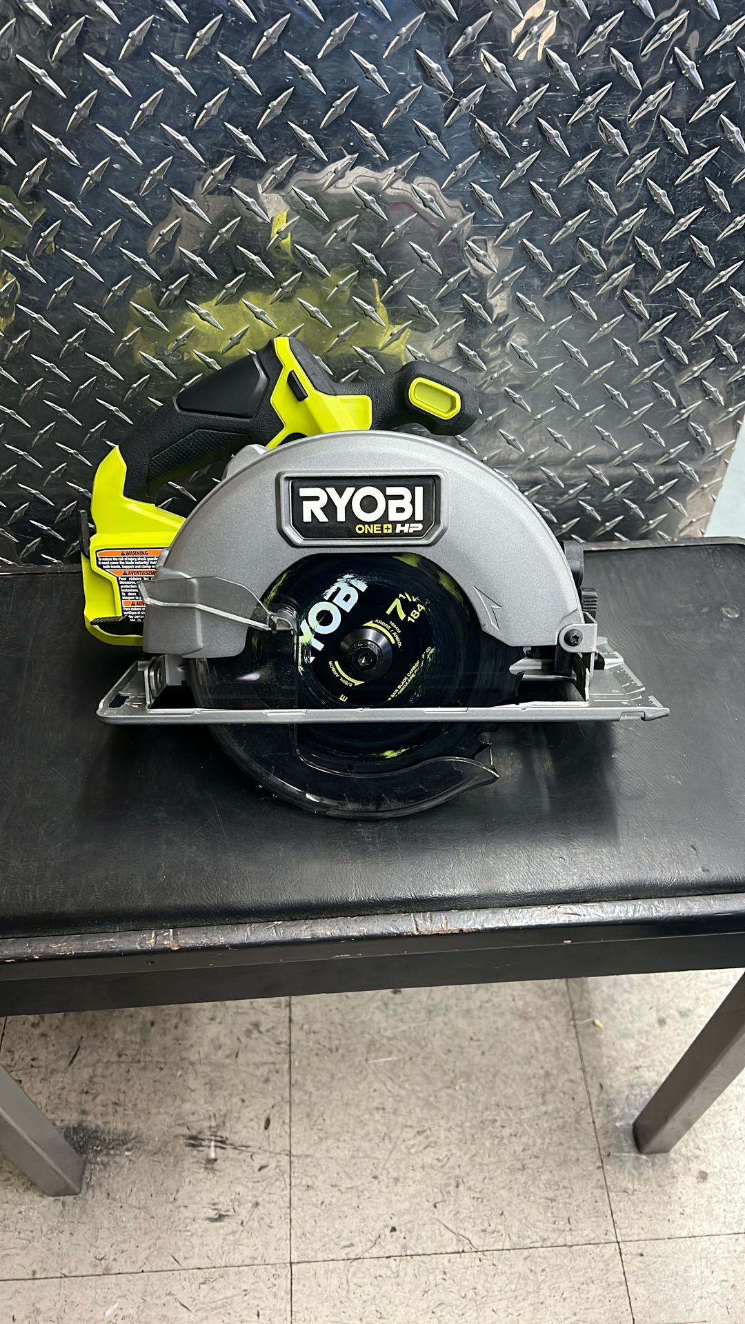 Ryobi PBLCS300 18v 7 1/4” Cordless Circular Saw