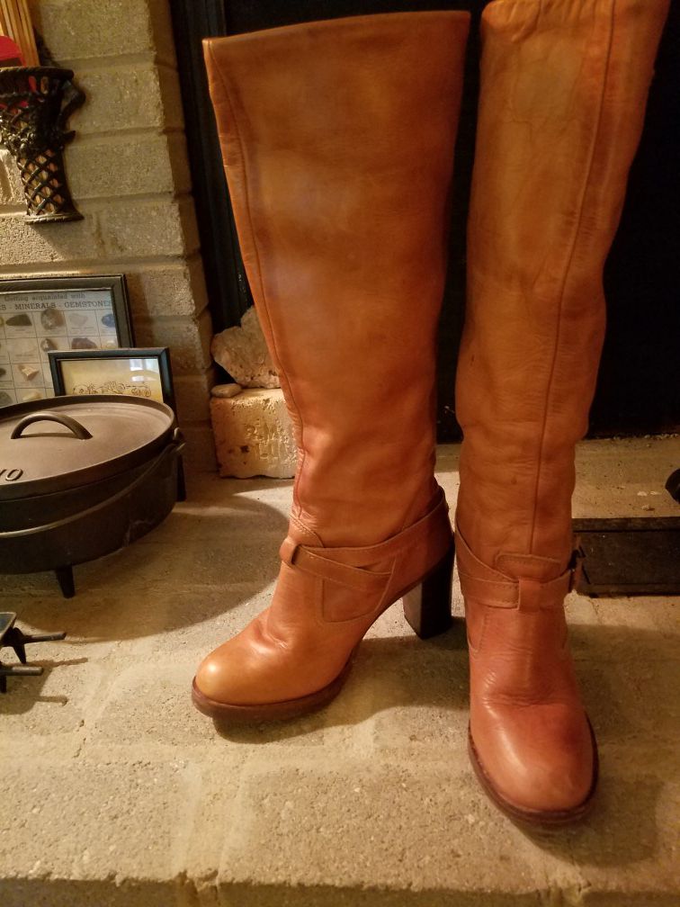 Vintage 70s zodiac leather boots