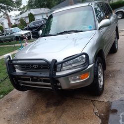 2000 Toyota Rav4