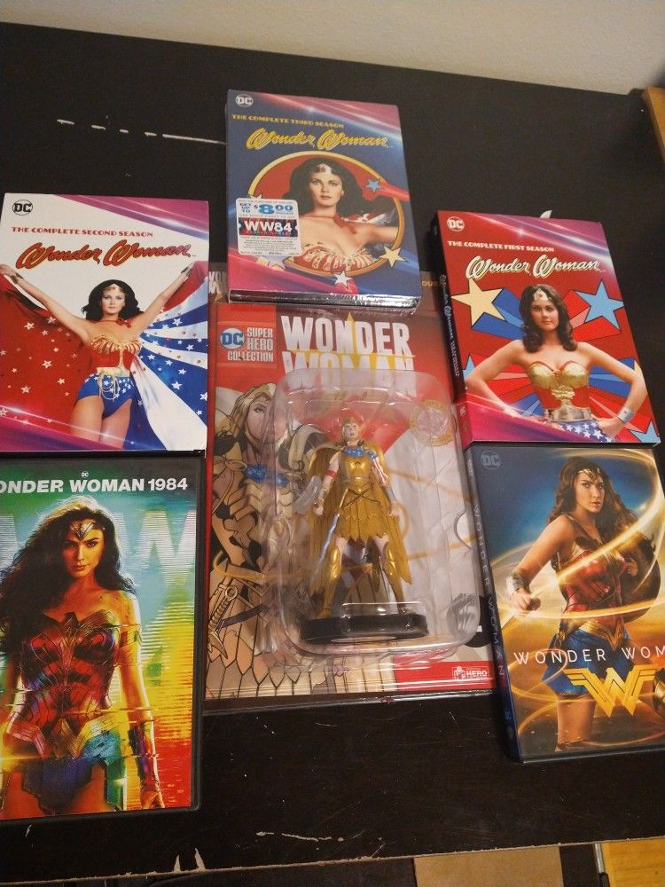 Brand New/Excellent Condition Of Wonder Woman Movies & Action Figure
