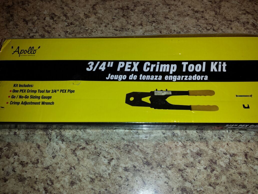 PEX 3/4 crimp tool kit New in box