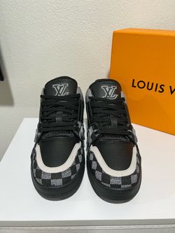 New LV Men’s shoes