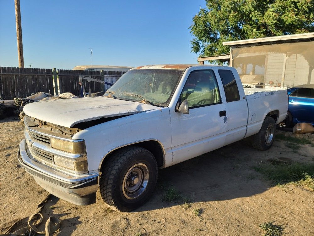 1993 Chevy Silverado For Parts