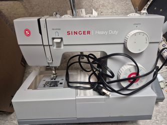 SINGER Heavy Duty