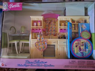 2003 Mattel Barbie Décor Collection Kitchen Playset
