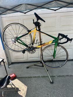 Used Road Bike 