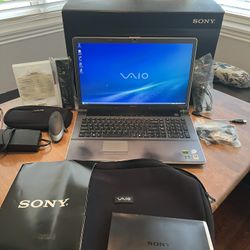 Sony Vaio Notebook HD Home Theatre To Go