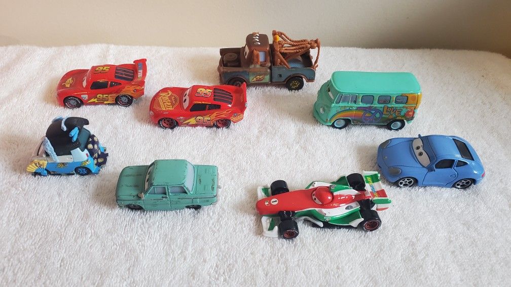 Disney Pixar cars 8 cars total in lot 