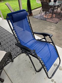 Nice Gravity Chair. "CHECK OUT MY PAGE FOR MORE DEALS "