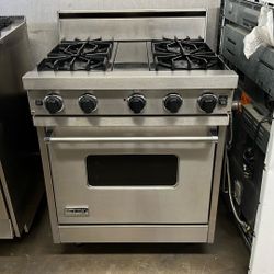 VIKING 30”  WIDE GAS RANGE STOVE STAINLESS STEEL 
