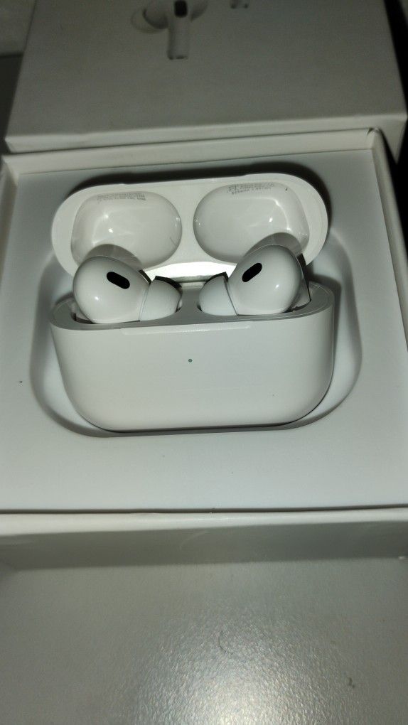 Open Box Never Used AirPods Pro 2nd Gen USB C Earbuds