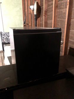 Mini fridge