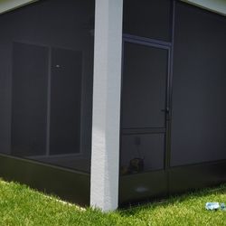 Screens/ Lanai