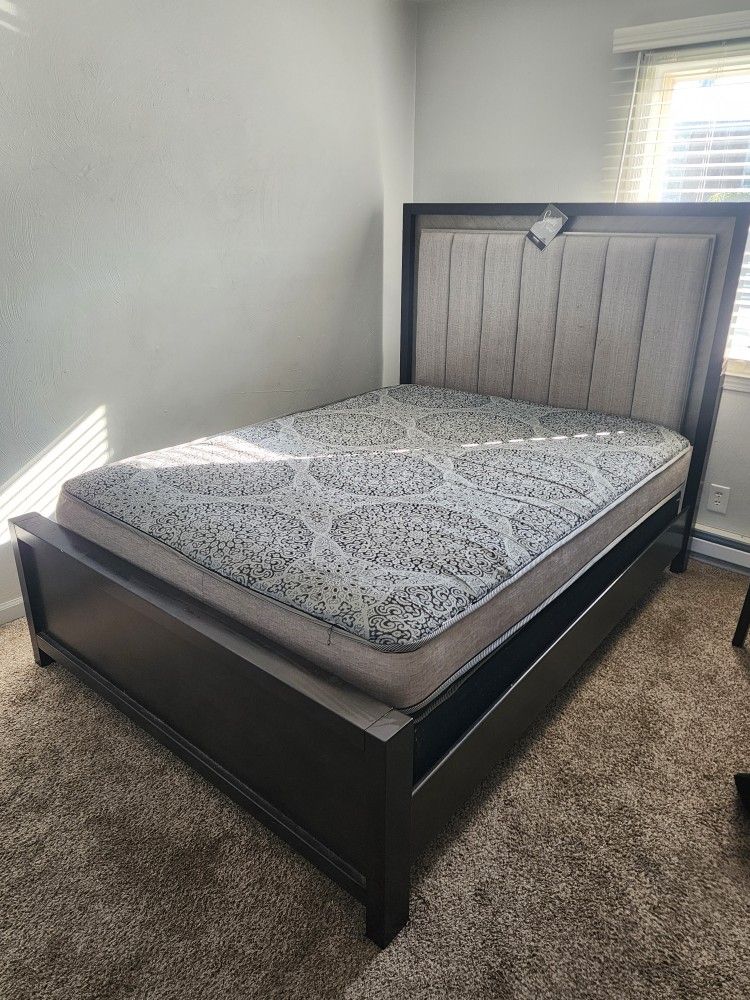 Ashley Queen size mattress box Spring and bed frame