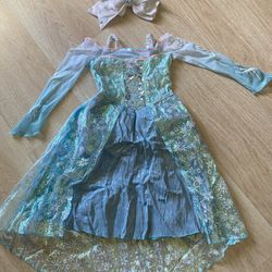 Halloween 🎃 Costume 