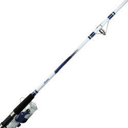 Tundra fishing pole  with crab pot